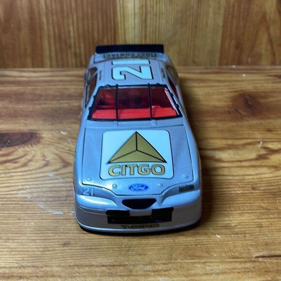 Star Trek First Contact 1996 NASCAR Michael Waltrip Diecast Stock Car Winston - Picture 6 of 9